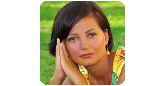 Customer testimonial portrait